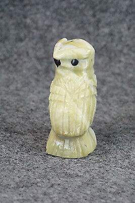 Owl Zuni Fetish Carving - Edison Bobelu