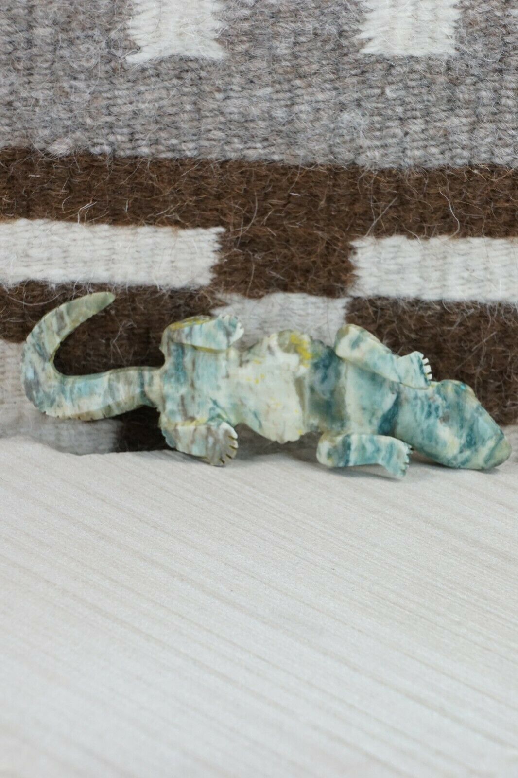 Lizard Zuni Fetish Carving - Tony Mackel