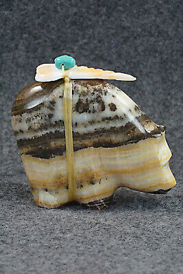 Bear Zuni Fetish Carving - Daphne Quam