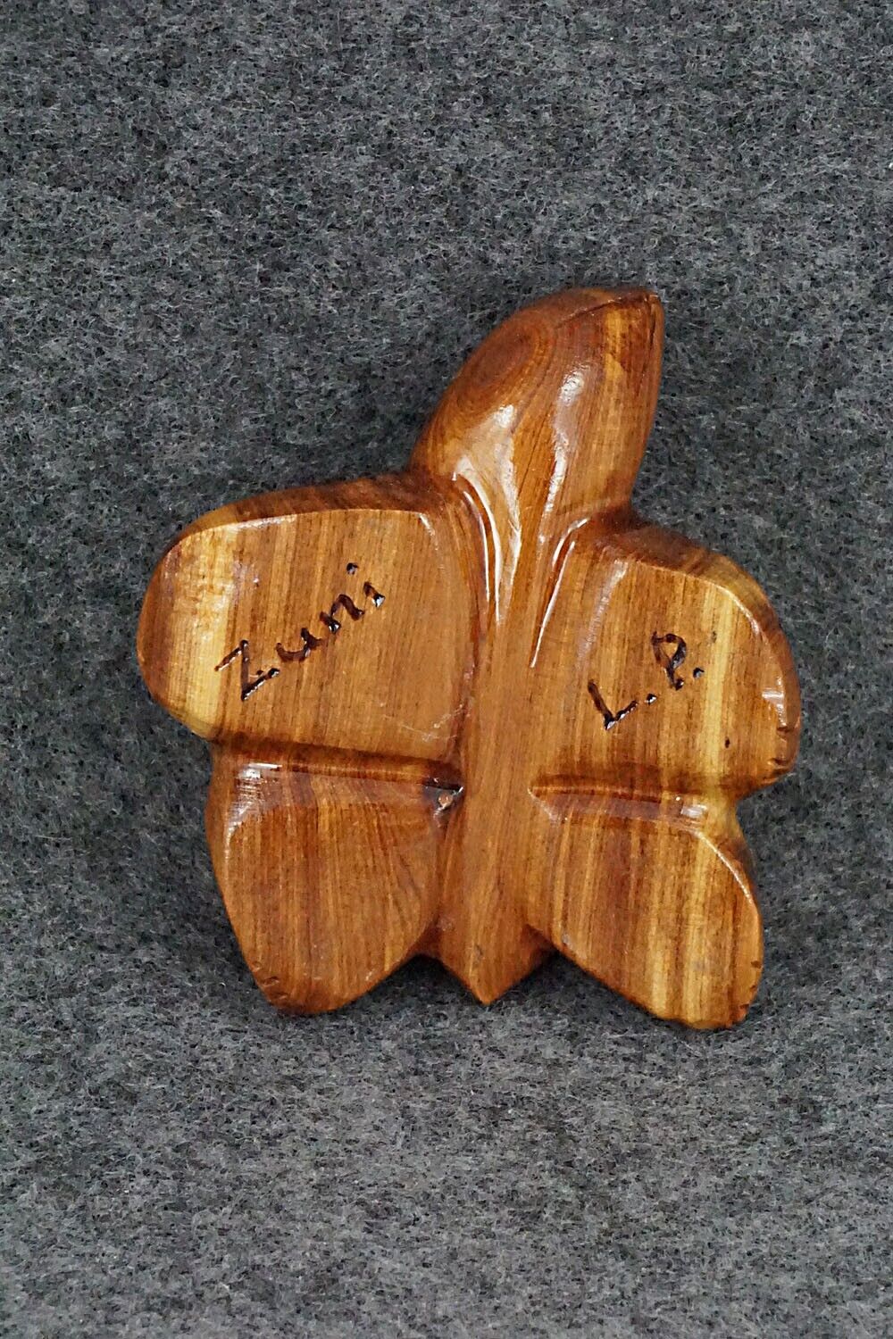 Turtle Zuni Fetish Carving - Louise Ponchuella