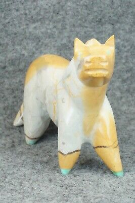 Horse Zuni Fetish Carving - Enrike Leekya