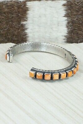 Spiny Oyster & Sterling Silver Bracelet - Ernest Rangel