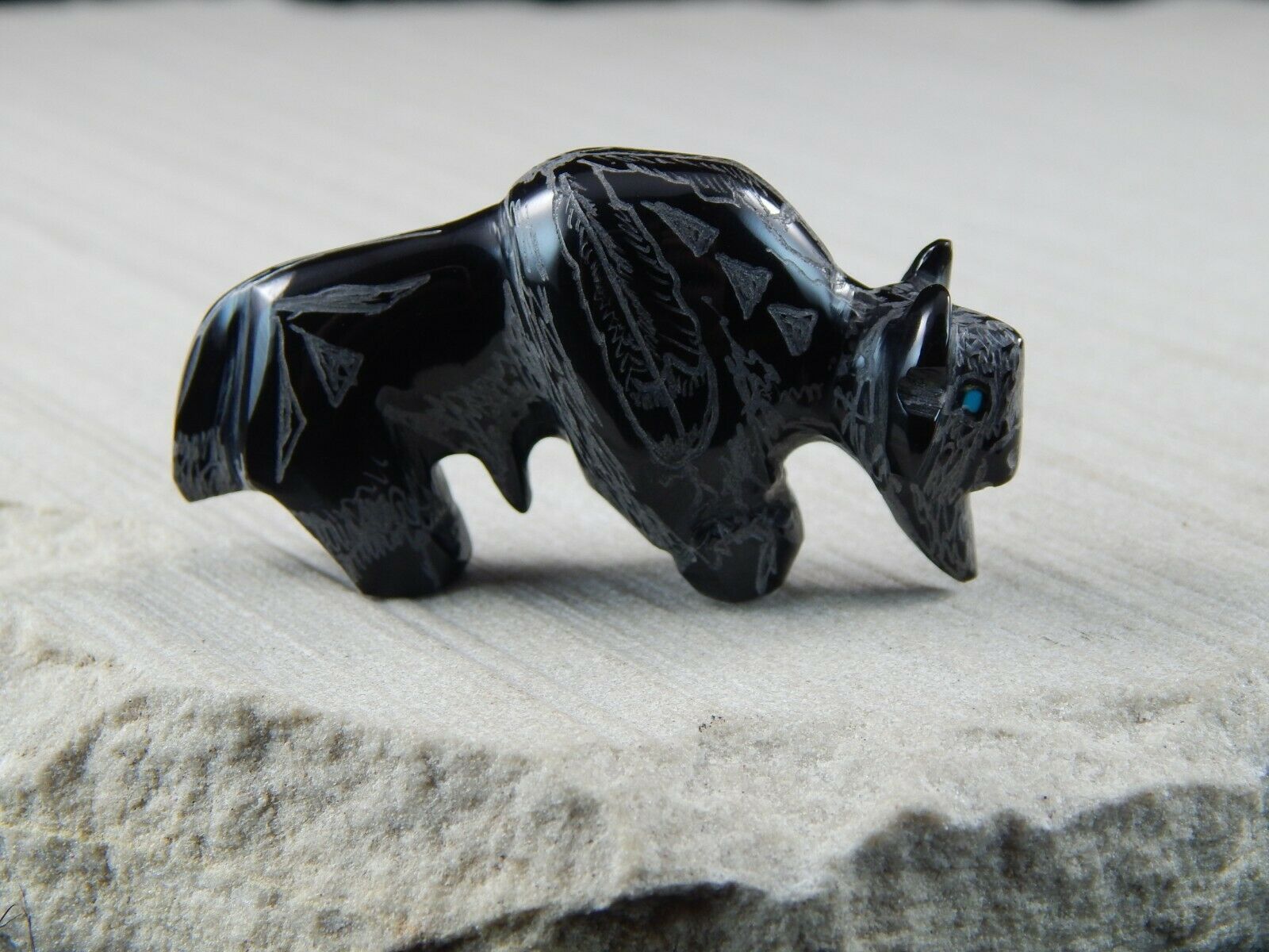 Buffalo Zuni Fetish Carving - Russell Shack - High Lonesome Trading