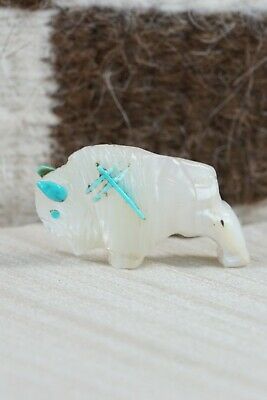 Buffalo Zuni Fetish Carving - Kevin Quam