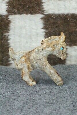 Horse Zuni Fetish Carving - Tony Mackel