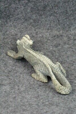 Lizard Zuni Fetish Carving - Lance Cheama