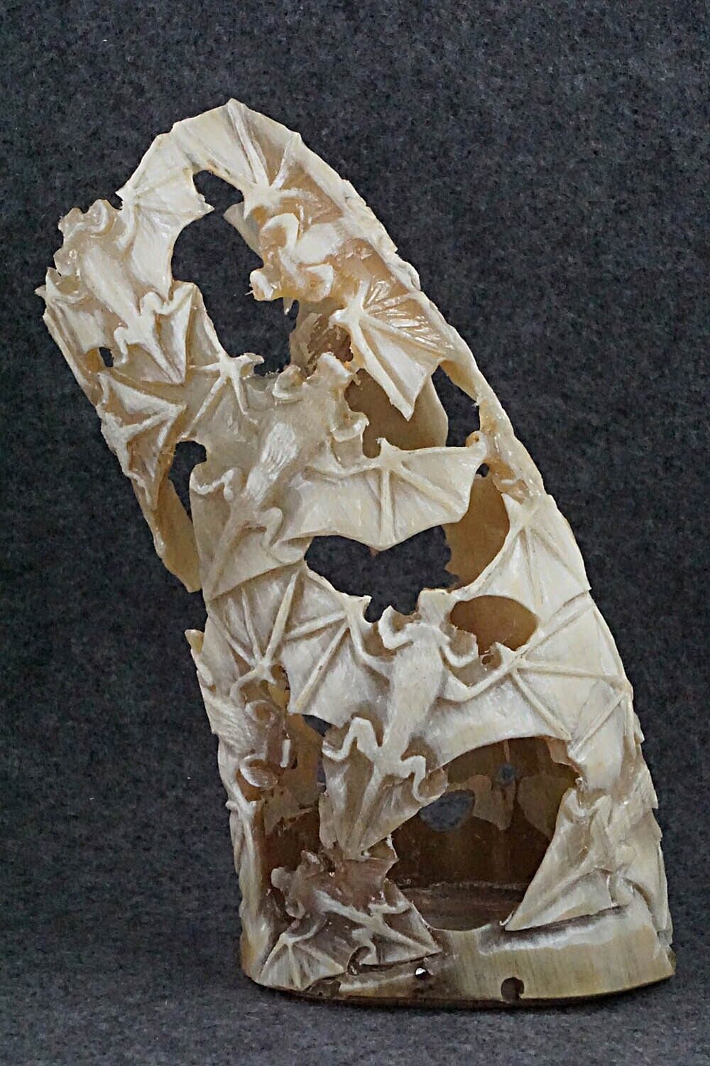 Bat Zuni Fetish Carving - Lewis Malie Jr.