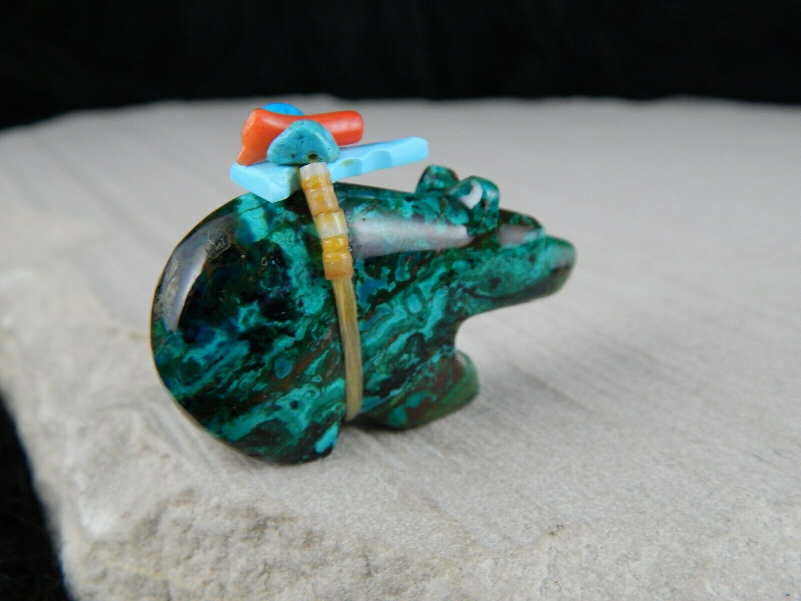Bear Zuni Fetish Carving - Donovan Laiwakete - High Lonesome Trading