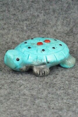 Turtle Zuni Fetish Carving - Reynold Lunasee