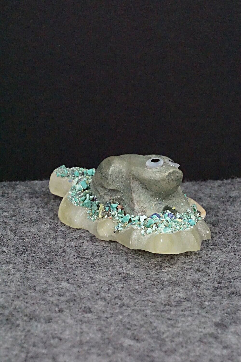 Frog Zuni Fetish Carving - Justin Natewa