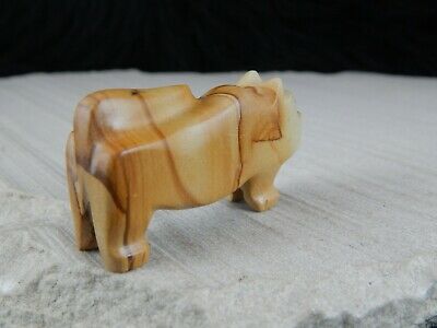 Bear Zuni Fetish Carving - Taylor Gia - High Lonesome Trading