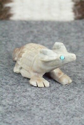 Armadillo Zuni Fetish Carving - Dana Malani