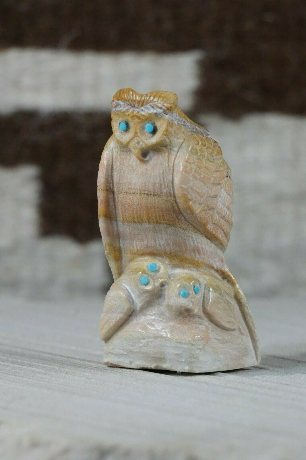 Owl Zuni Fetish Carving - Derrick Kaamasee - High Lonesome Trading
