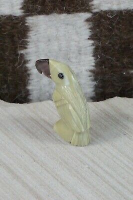 Bird Zuni Fetish Carving - Edison Bobelu