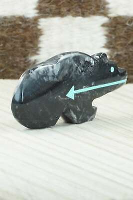 Bear Zuni Fetish Carving - Bernard Laiwakete