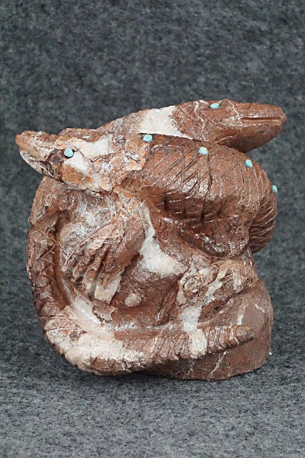 Lizard Zuni Fetish Carving - Vance Cachini