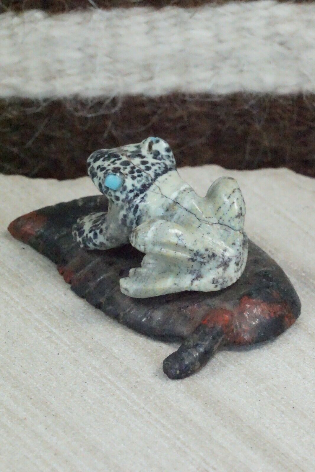 Frog Zuni Fetish Carving - Dan Quam