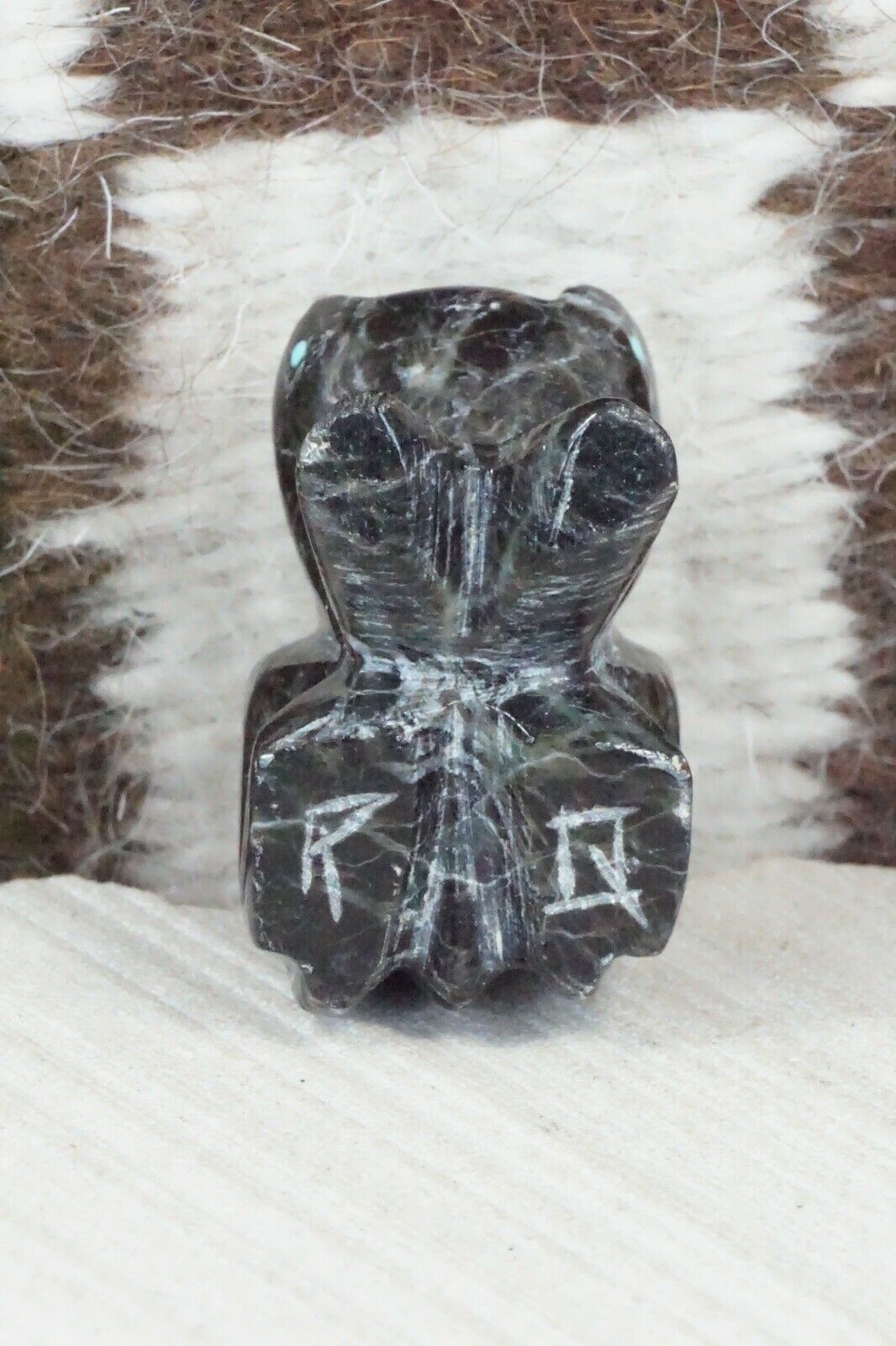 Frog Zuni Fetish Carving - Rick Quam - High Lonesome Trading