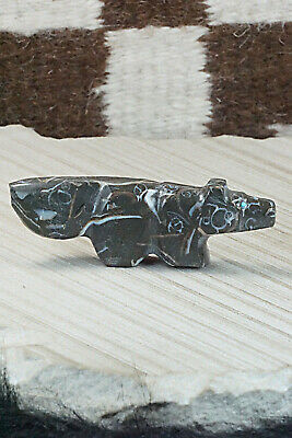 Wolf Zuni Fetish Carving - Michael Mahooty