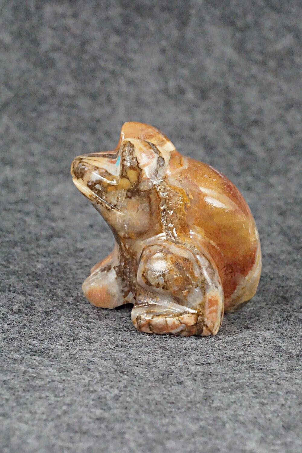 Frog Zuni Fetish Carving - Andres Lementino