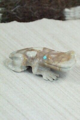 Frog Zuni Fetish Carving - Dana Malani