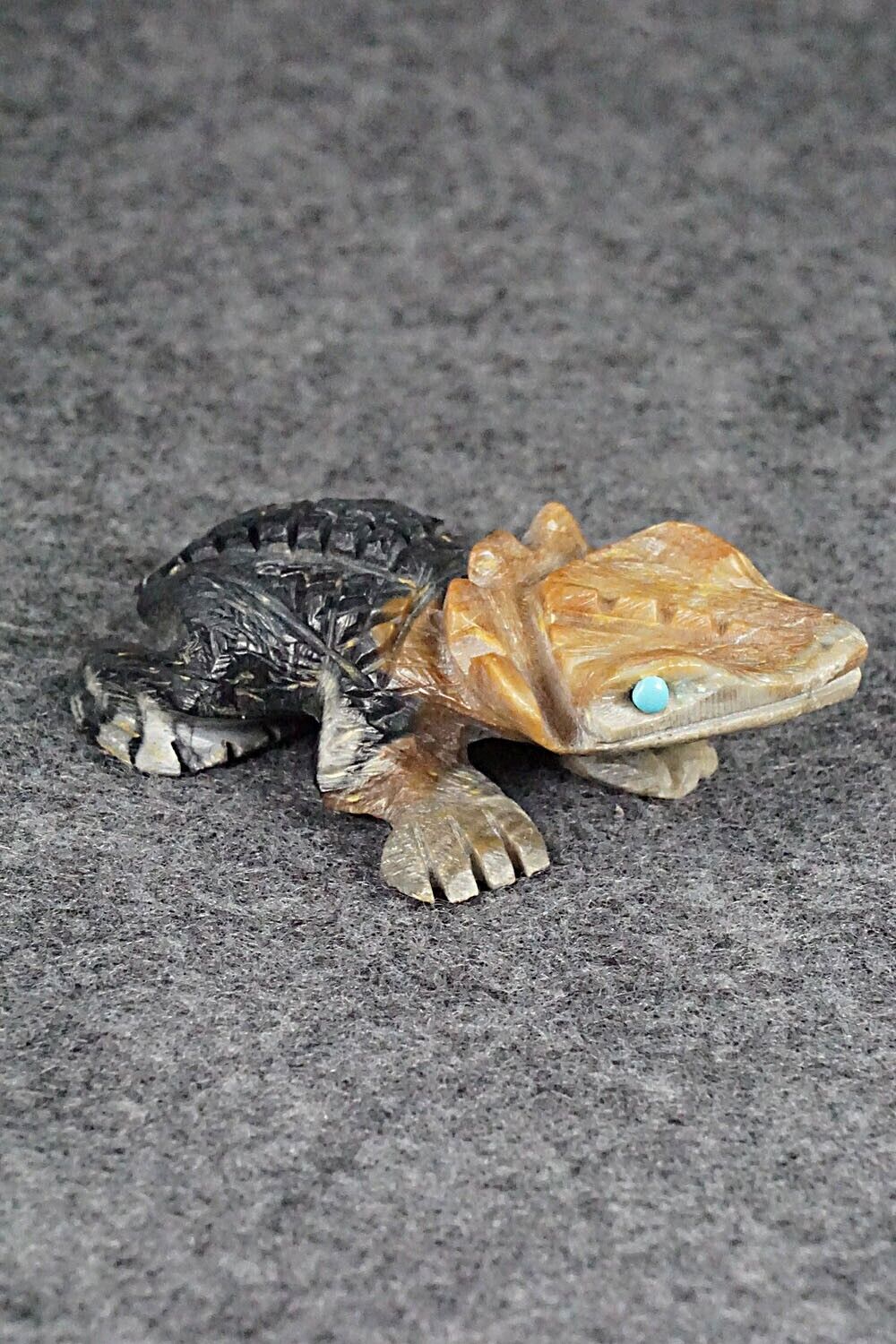 Horned Toad Zuni Fetish Carving - Dana Malani