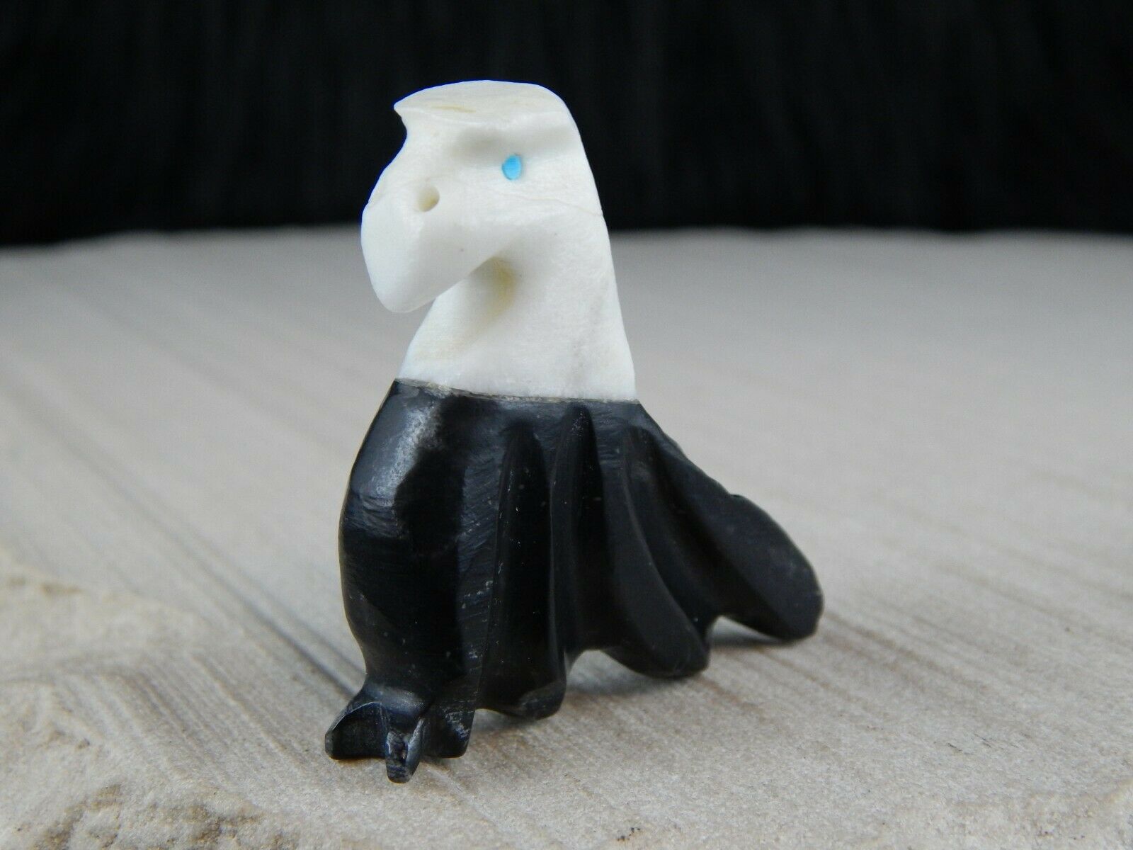 Eagle Zuni Fetish Carving - Kelly Lementino - High Lonesome Trading