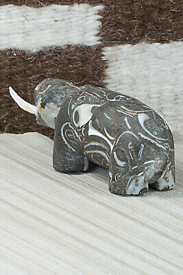 Elephant Zuni Fetish Carving - Brian K. Laate