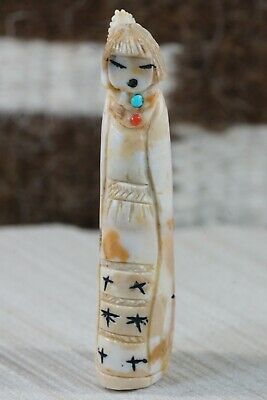 Corn Maiden Zuni Fetish Carving - Sandra Quandelacy