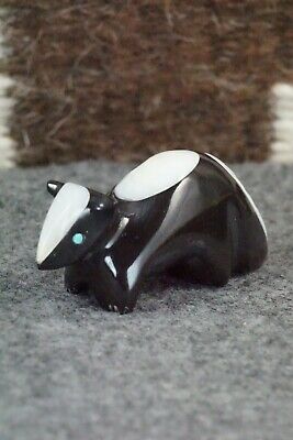 Skunk Zuni Fetish Carving - Calvert Bowannie