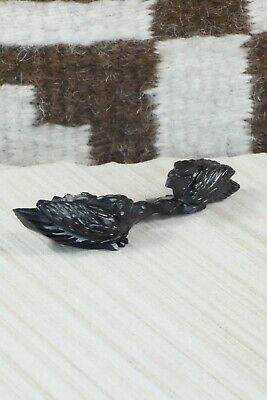 Crows Zuni Fetish Carving - Tony Mackel