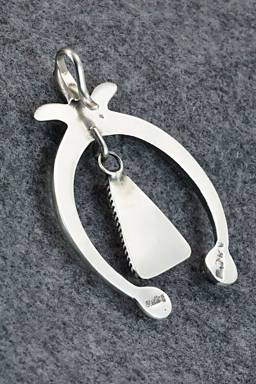 Spiny Oyster and Sterling Silver Naja Pendant - Martha Cayatineto
