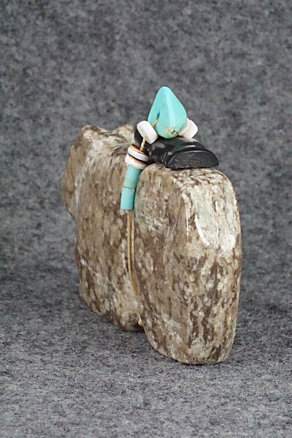Bear Zuni Fetish Carving - Casey Phillips