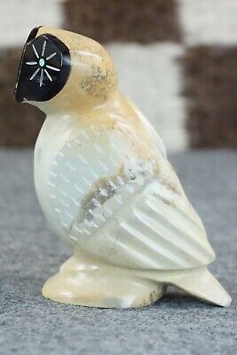 Owl Zuni Fetish Carving - Enrike Leekya
