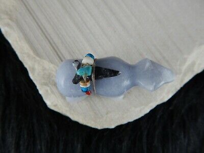 Bear Zuni Fetish - Narren Bowannie - Zuni Bear Carving - High Lonesome Trading
