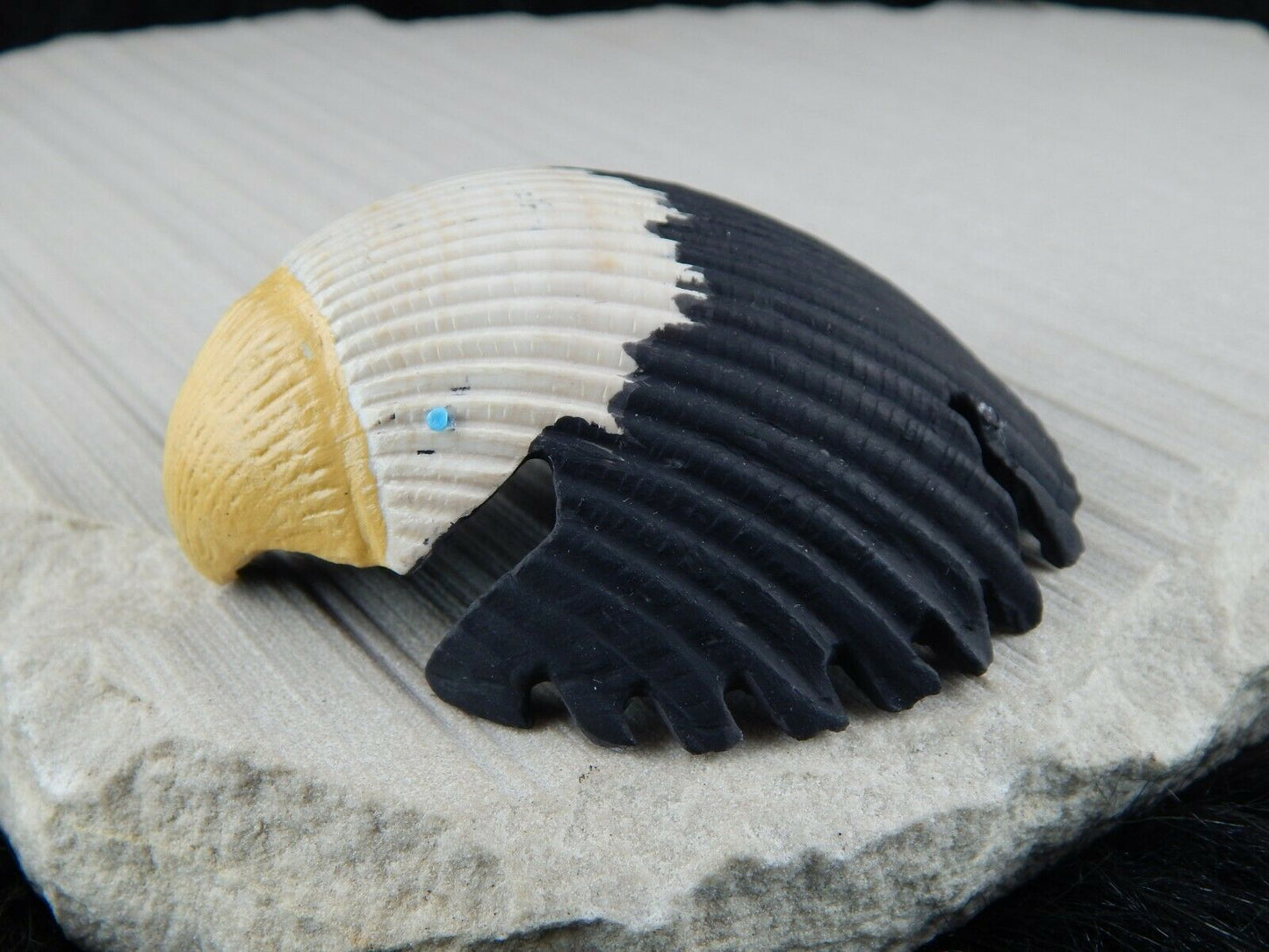 Eagle Zuni Fetish Carving - Kelly Lementino - High Lonesome Trading