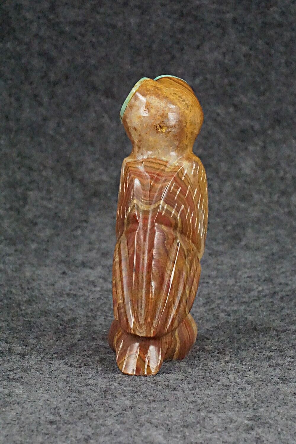 Owl Zuni Fetish Carving - Enrike Leekya