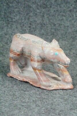 Wolf Zuni Fetish Carving - Derrick Kaamasee