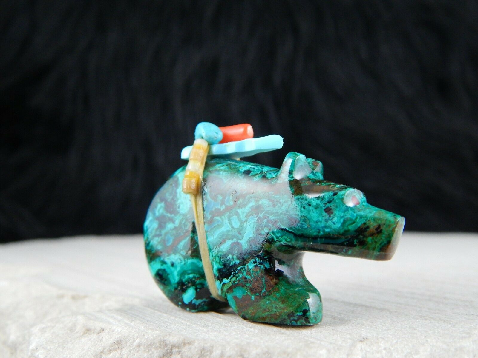 Bear Zuni Fetish Carving - Donovan Laiwakete - High Lonesome Trading