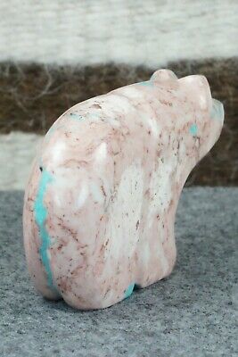 Bear Zuni Fetish Carving - Amos Pino