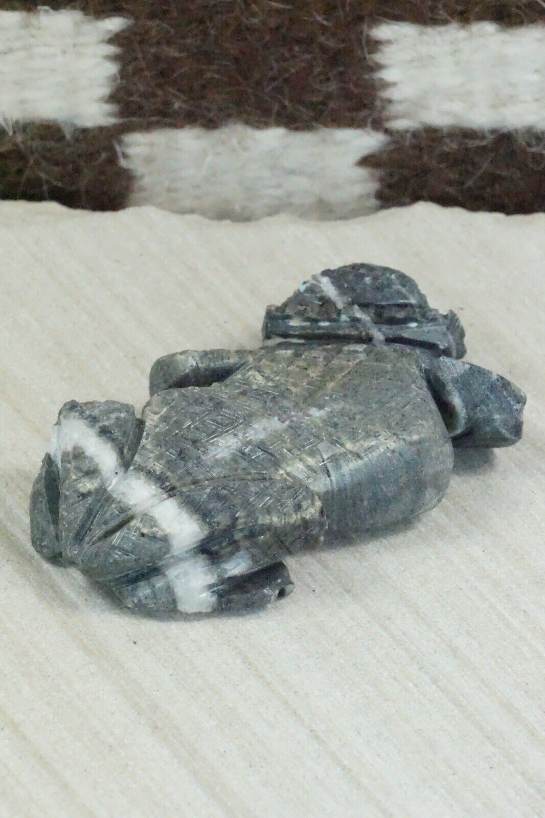 Horned Toad Zuni Fetish Carving - Kent Banteah