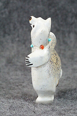Bear Zuni Fetish Carving - Claudia Peina