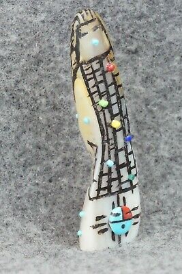 Corn Maiden Zuni Fetish Carving - Jared Amesoli