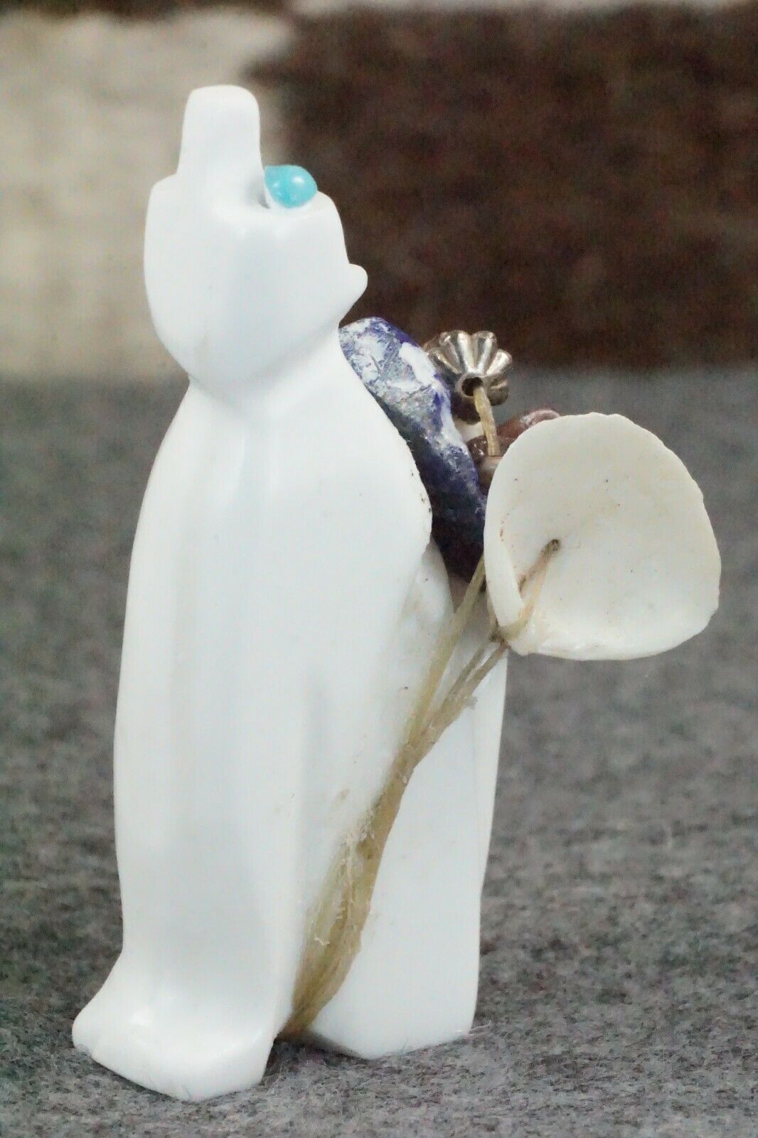 Wolf Zuni Fetish Carving - Lance Deysee
