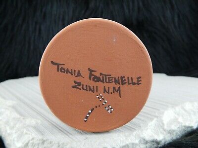 Zuni Pottery - Tonia Fontenelle - Zuni Handmade Pottery - Native American - High Lonesome Trading