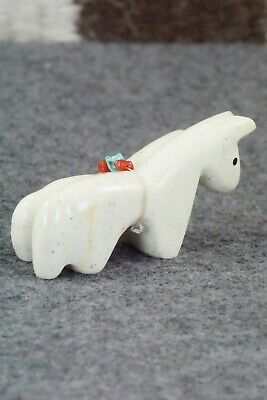 Horse Zuni Fetish Carving - Cheryl Beyuka