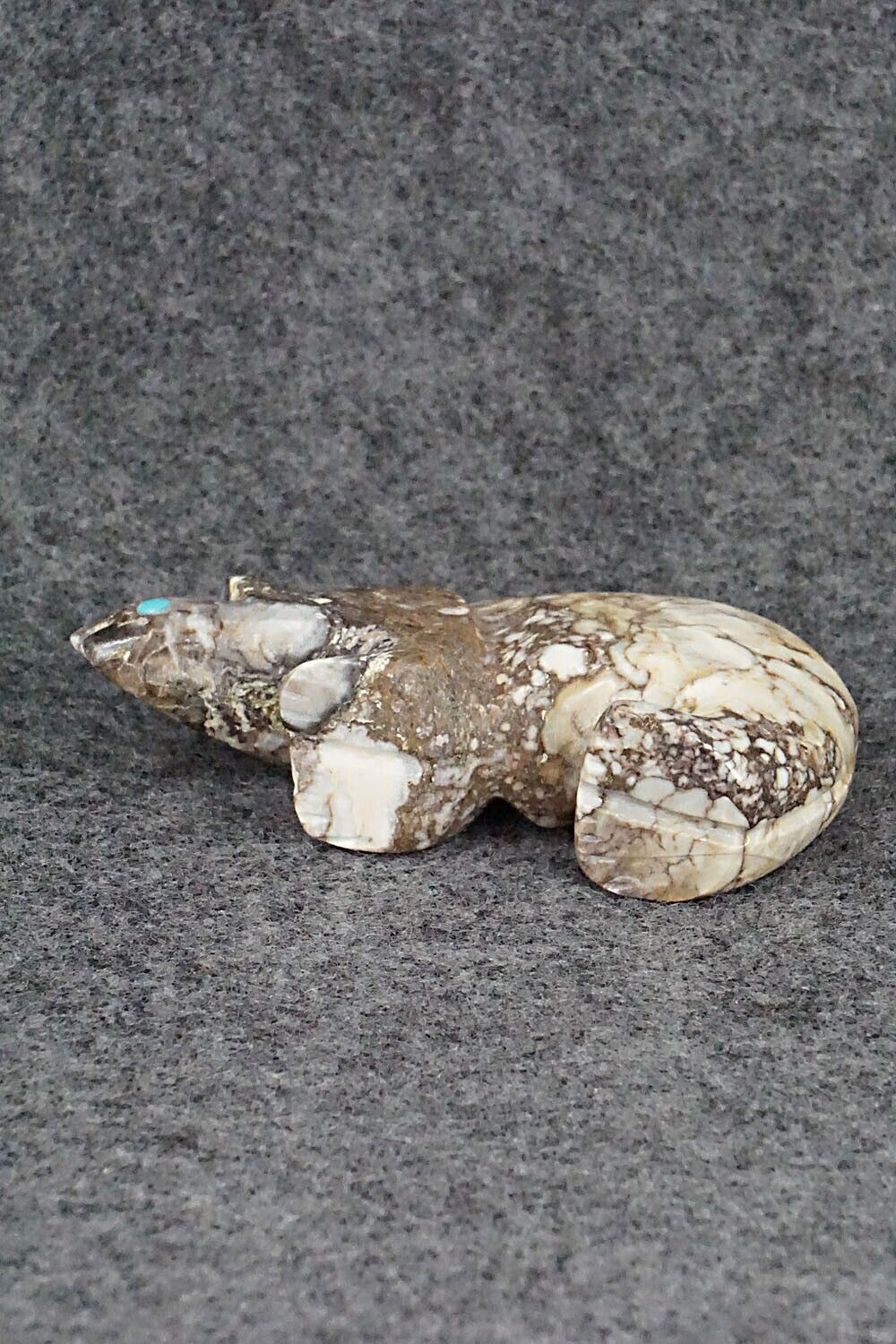 Mountain Lion Zuni Fetish Carving - Ronnie Lunasee