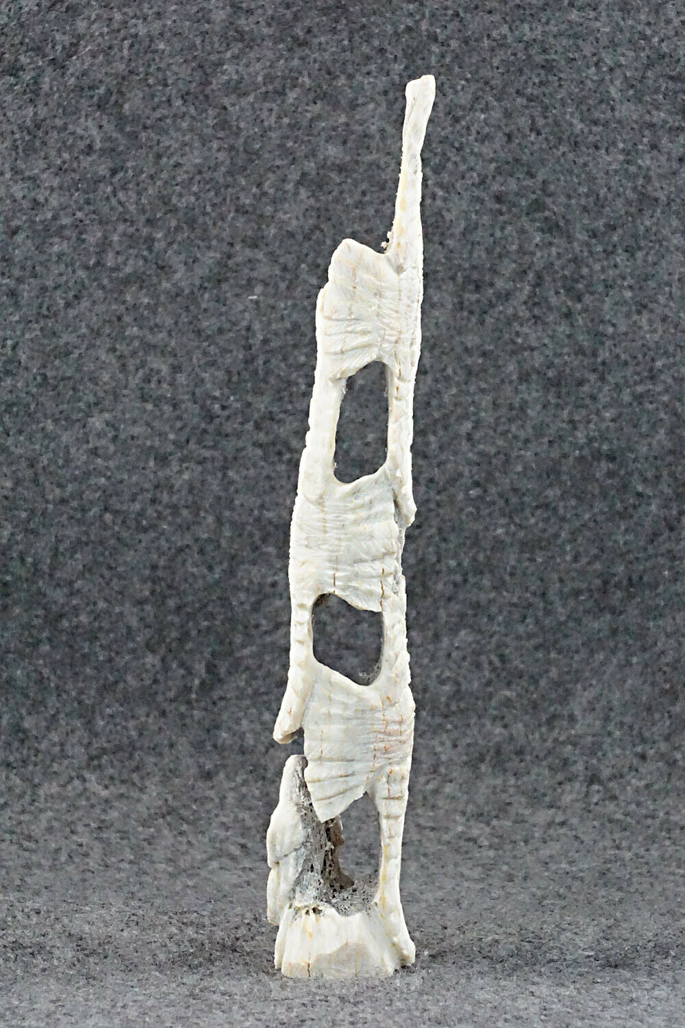 Eagle Fetish Carving - Lewis Malie Jr.