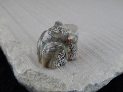 Frog Zuni Fetish Carving - Adrian Cachini - High Lonesome Trading