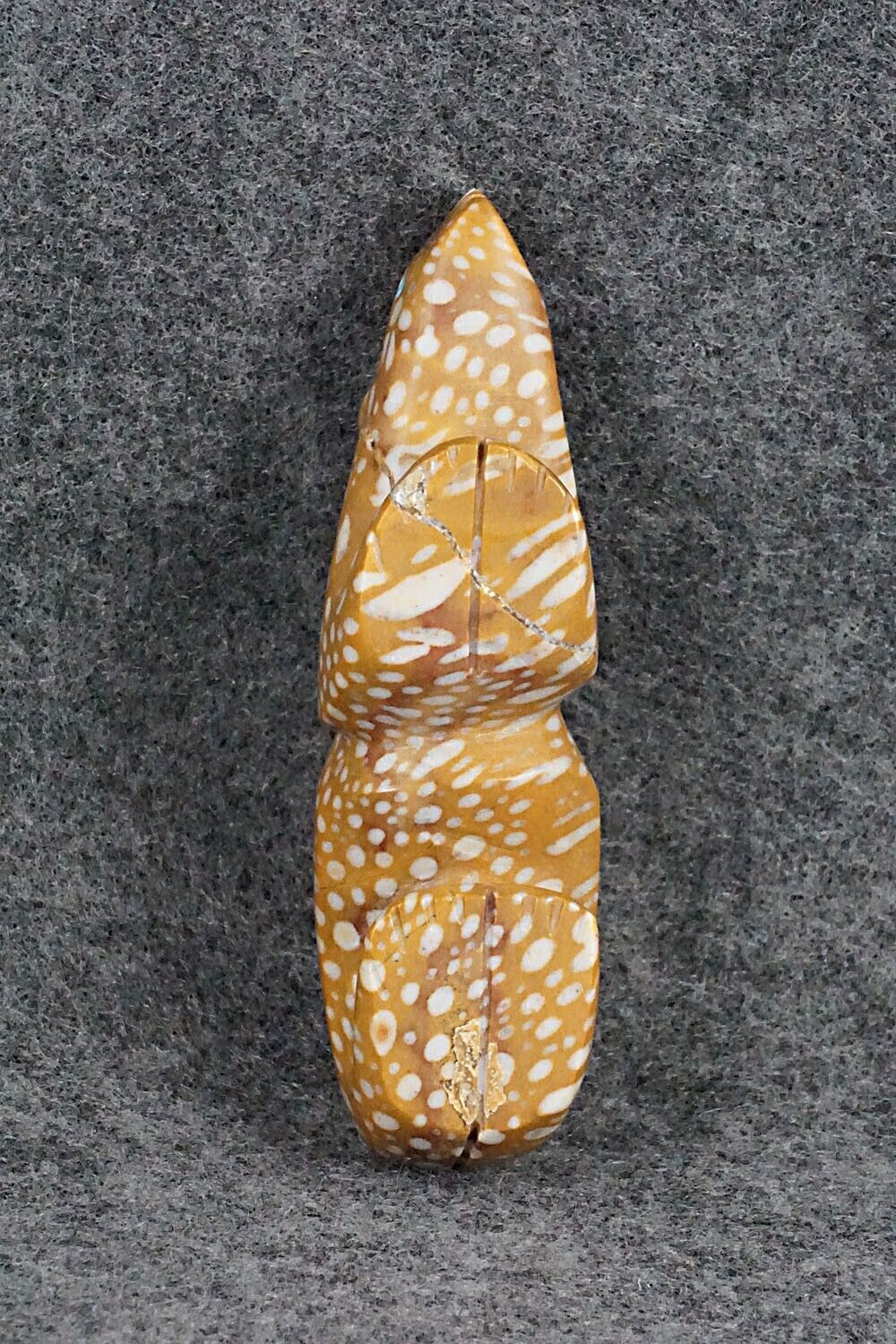 Mountain Lion Zuni Fetish Carving - Ronnie Lunasee